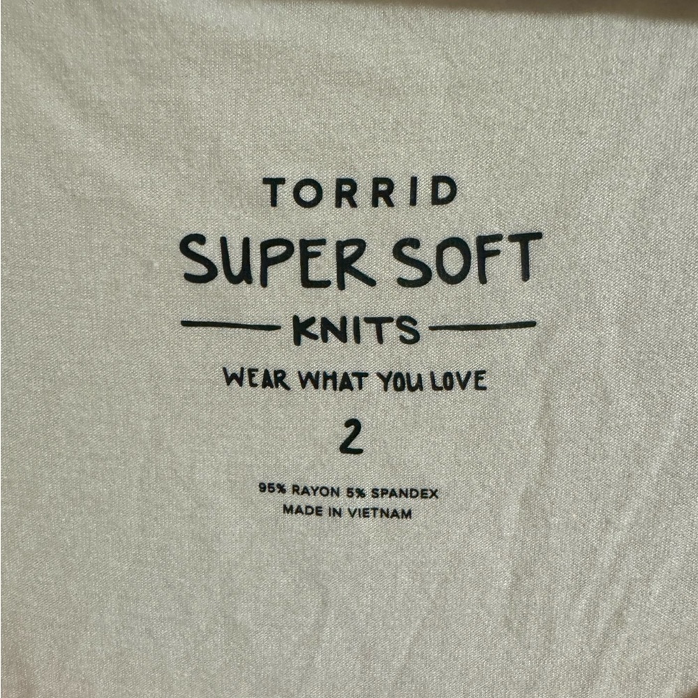 Torrid 2 2x 18/20 stretch super soft pink tank top cami undershirt NWT - Picture 4 of 6